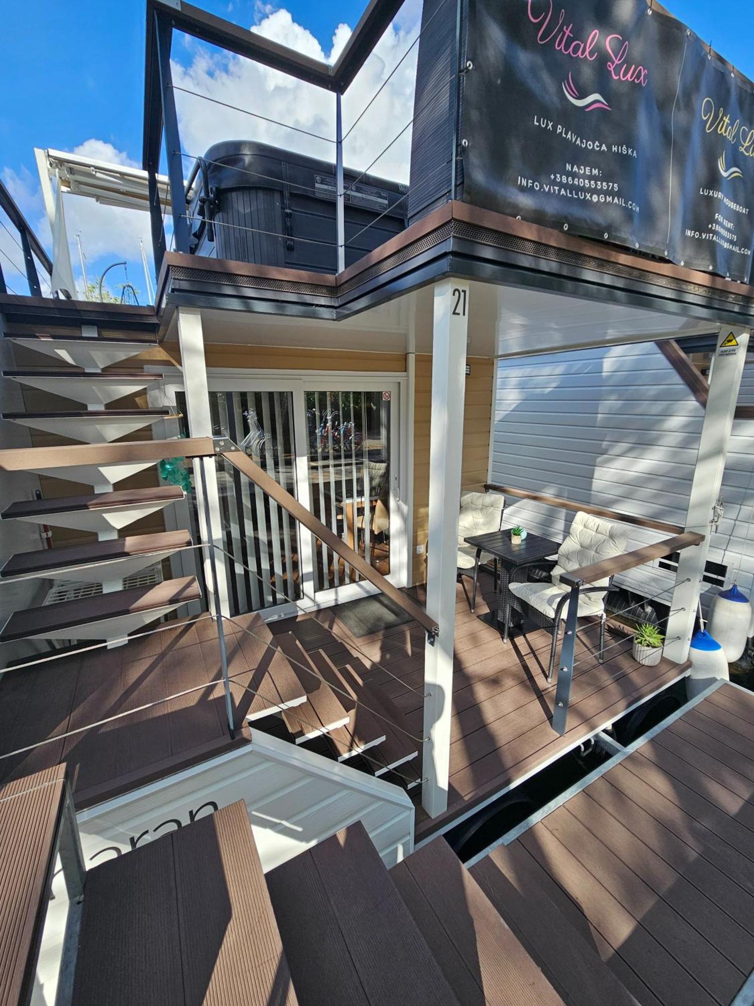 Floating Sea House - Vital Lux Portorose Esterno foto